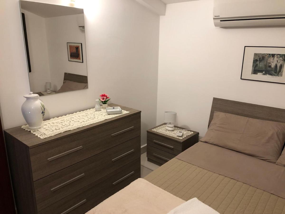 Royal Bay Apartment Cefalu Exterior photo